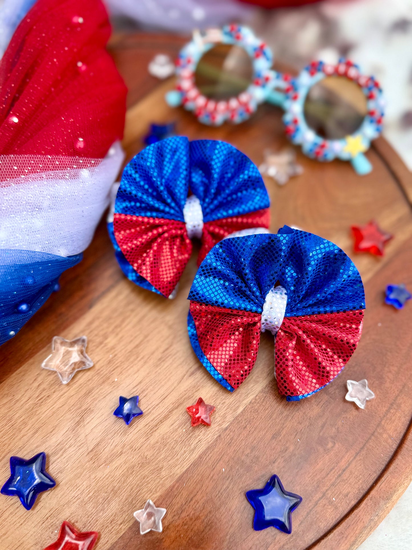 RWB shredded bows
