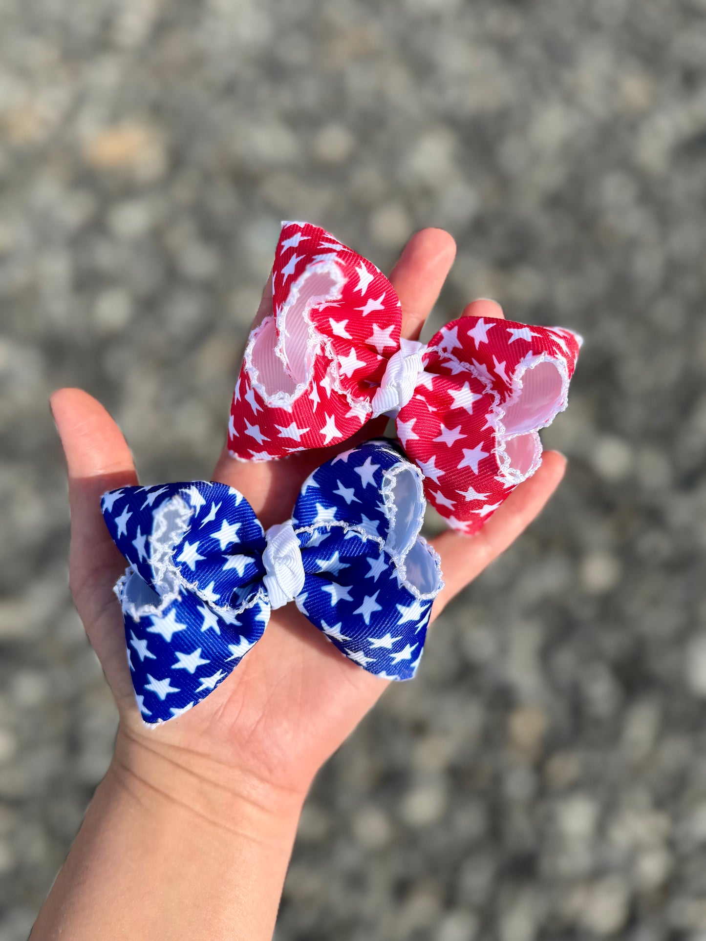 RWB mis matched piggies ribbon bow