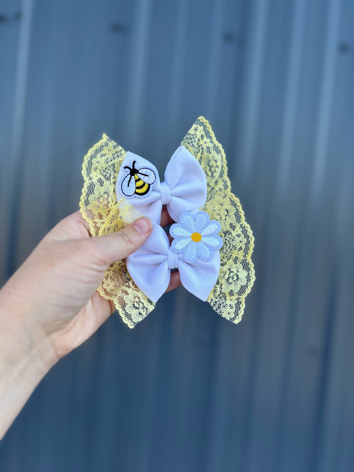 White bee floral bow with lace - many styles