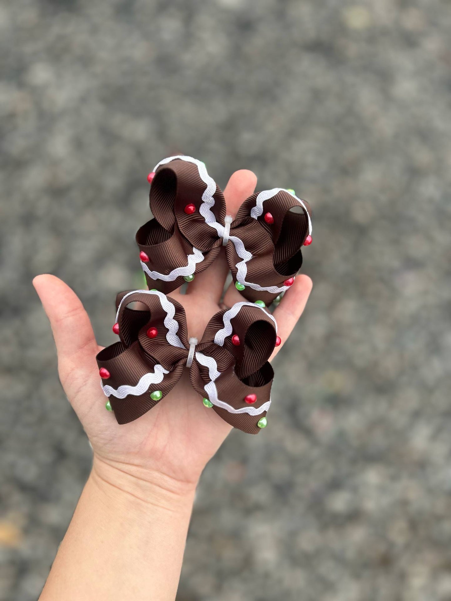 Gingerbread ribbon bows - more sizes