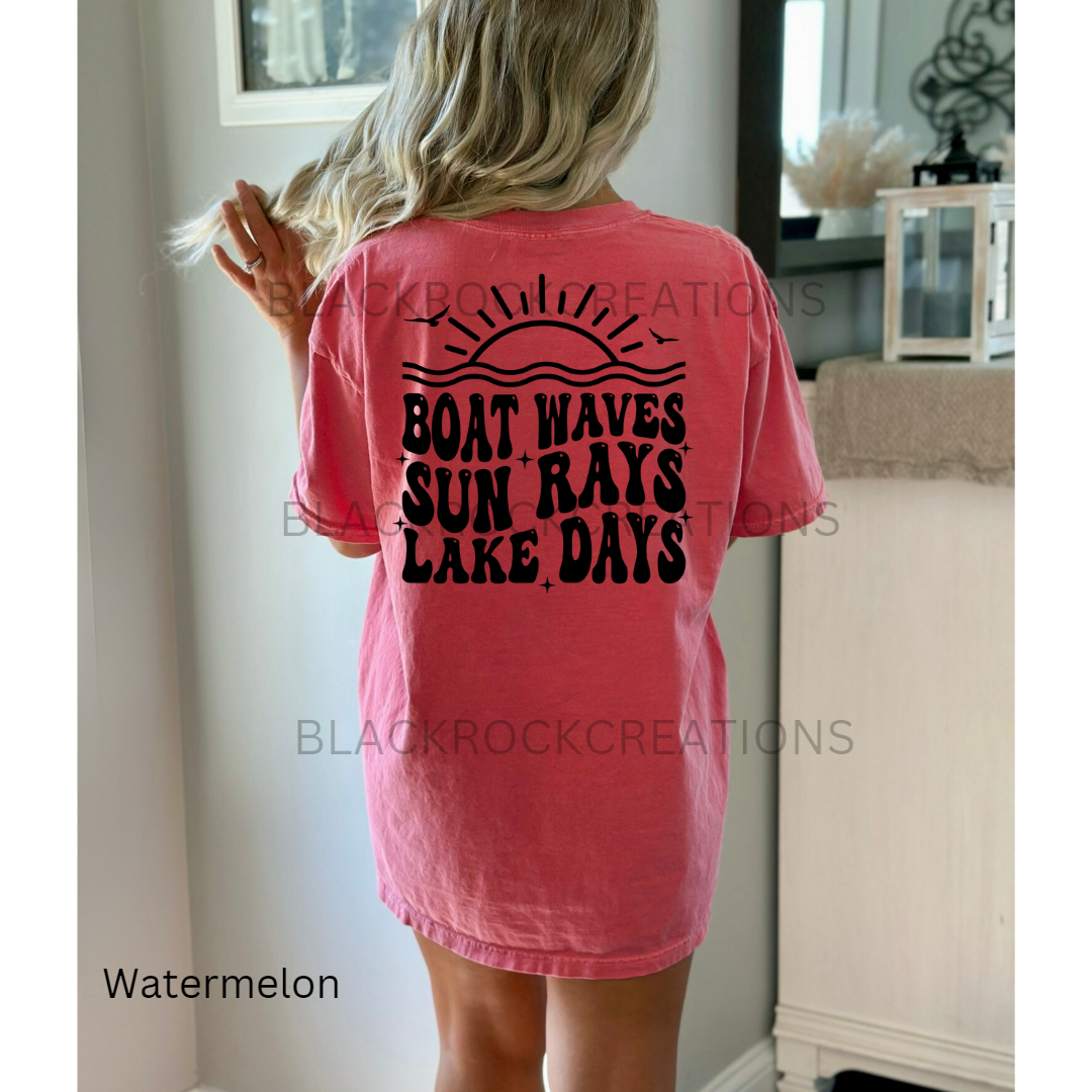 boat waves sun rays lake days comfort colors t-shirt