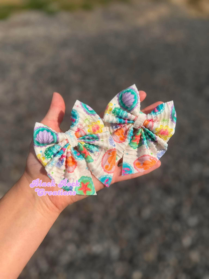Beach life bows