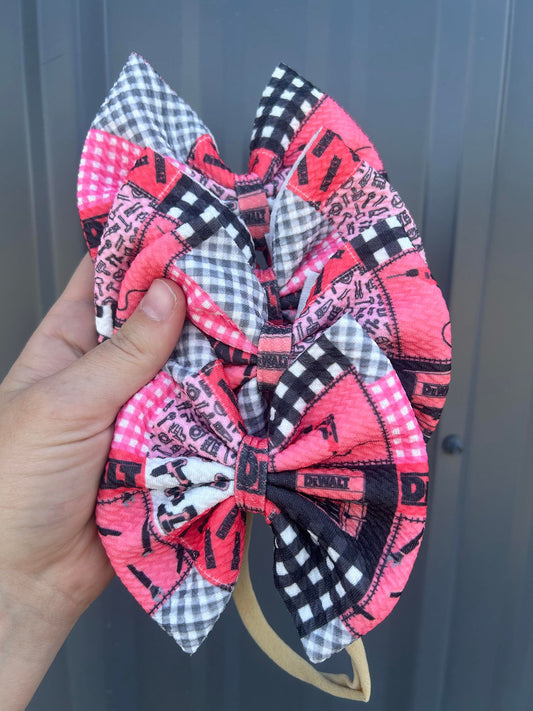 Mechanic tools patchwork bows - 5"