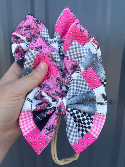 Semi truck patchwork bows - 5"