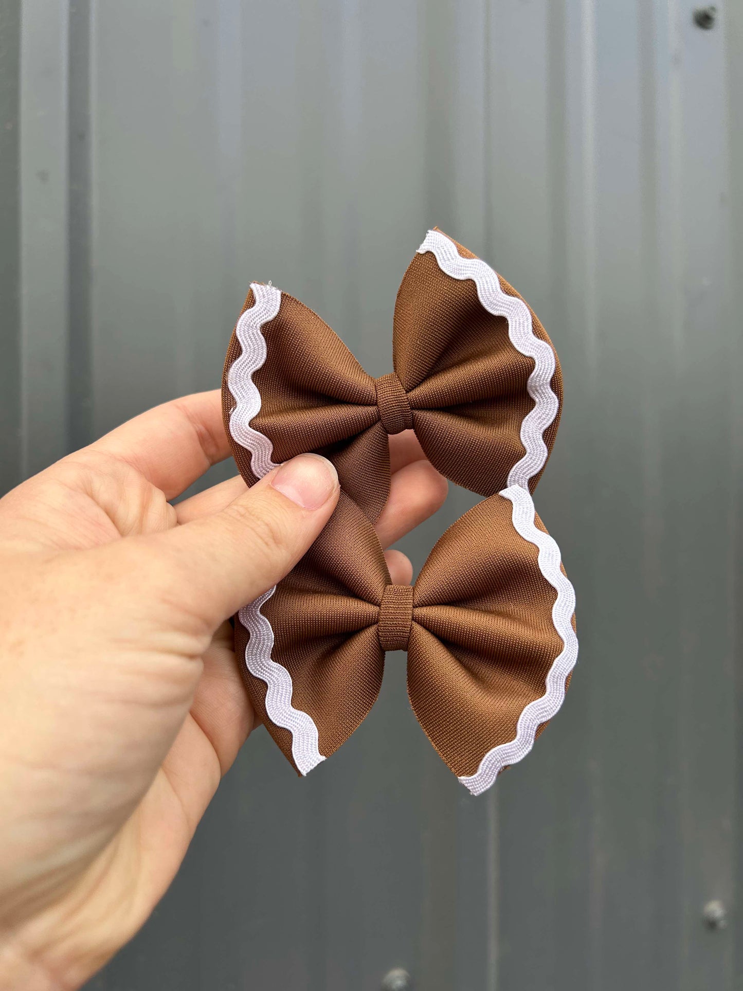 Gingerbread bows - more styles