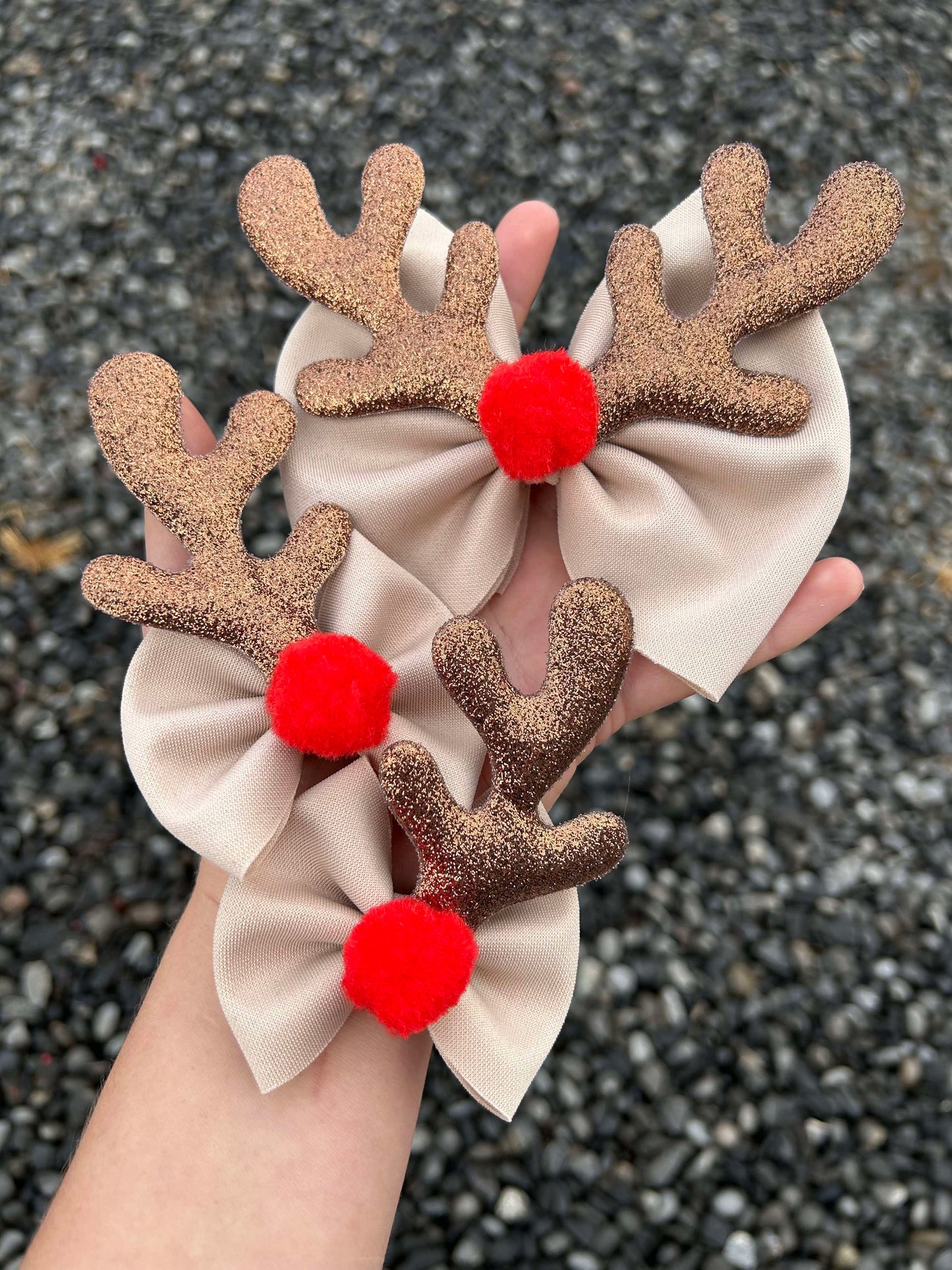 Reindeer bow - more styles