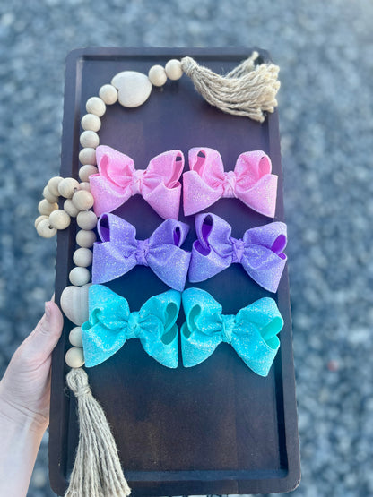 Glitter ribbon bows