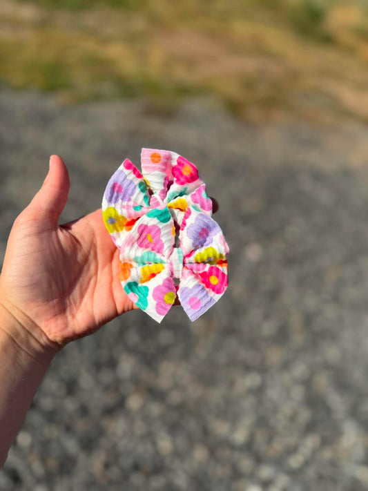 Flower waved bows - all styles