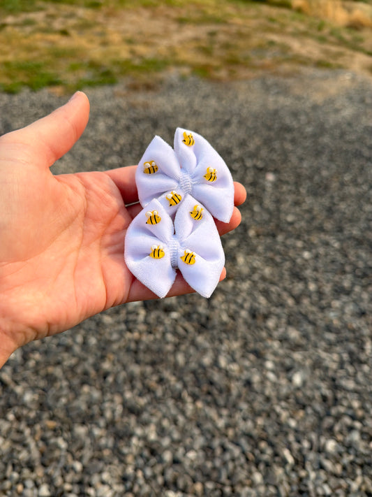 2" bee micro piggies bow