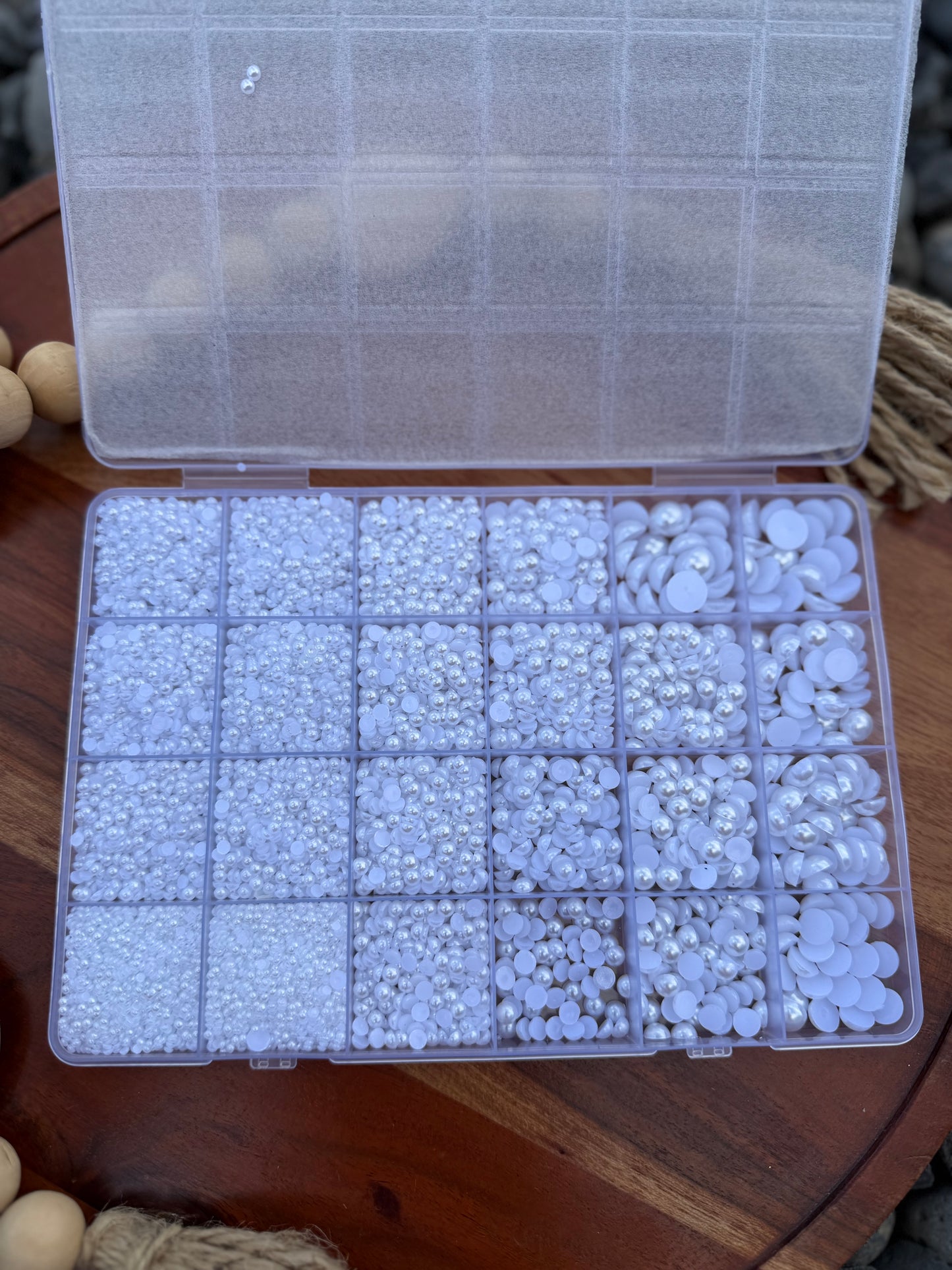 White pearls - bow add on