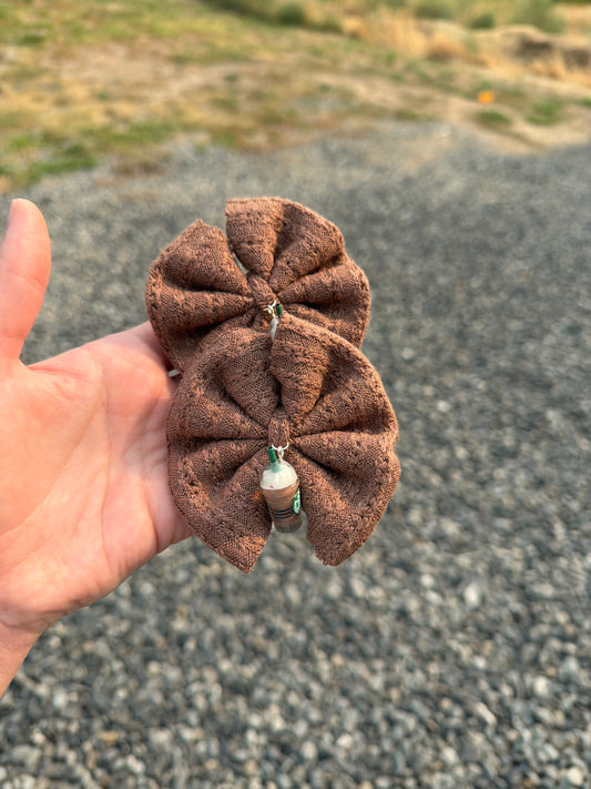 3" dreamcatcher piggies coffee bow