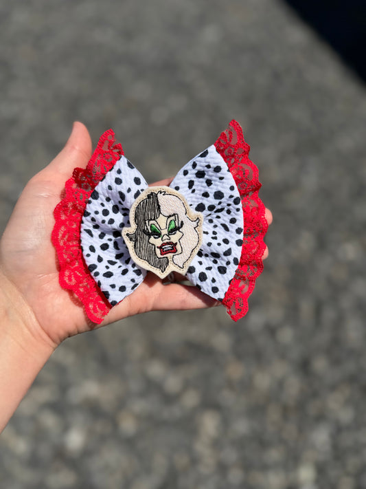 Villain bows