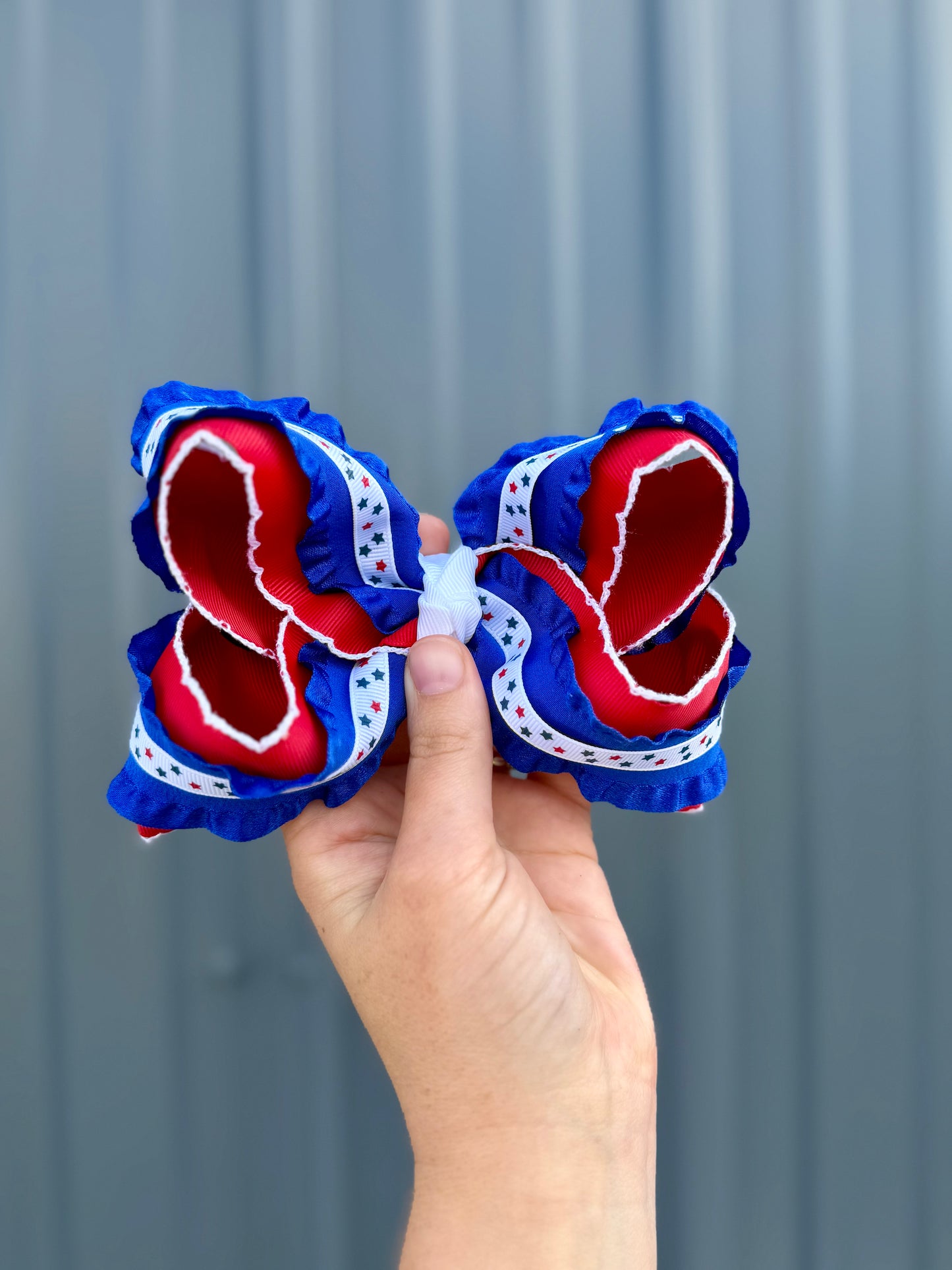 RWB ruffle ribbon bow