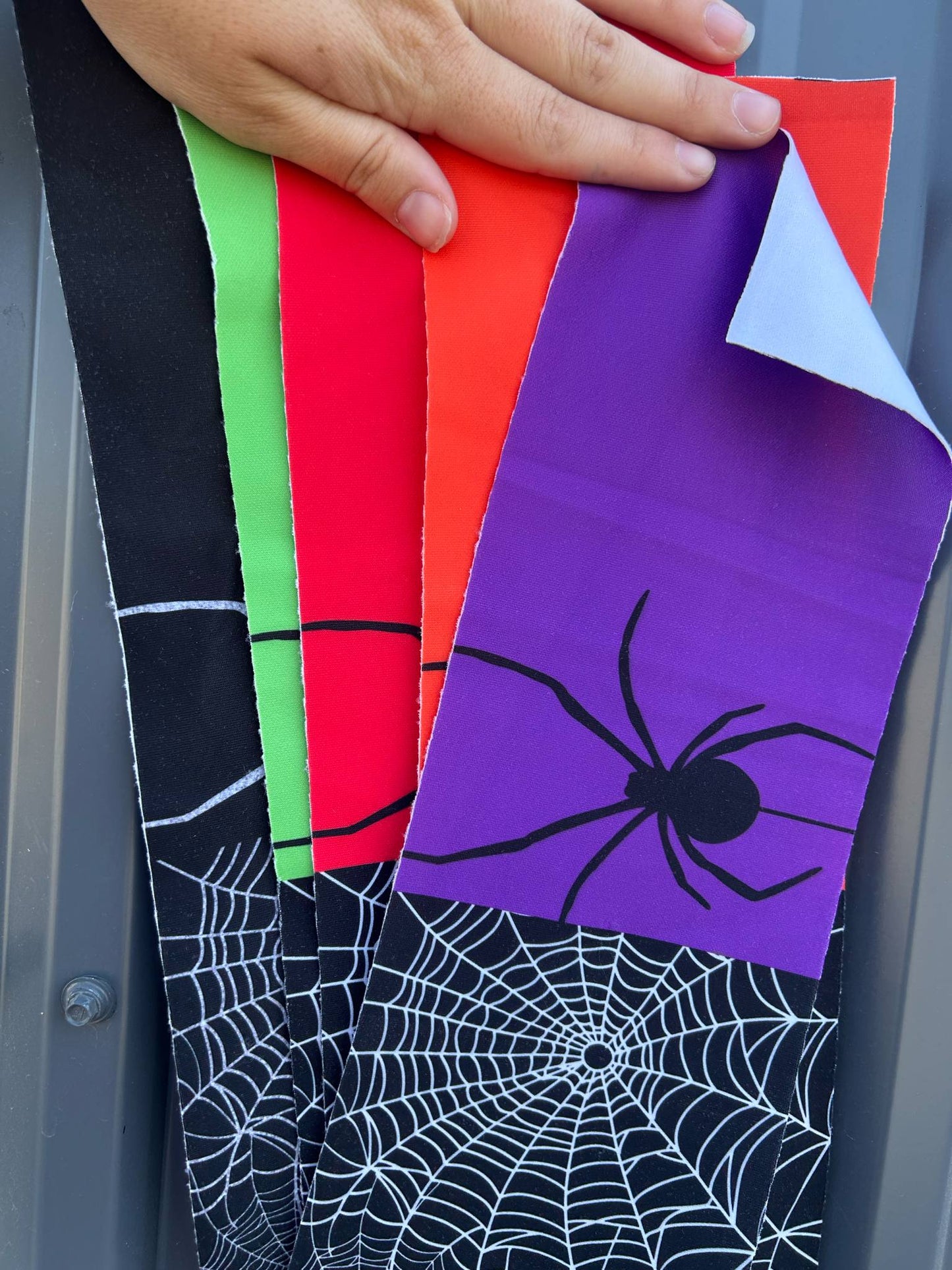 2 toned spider web 5" bows