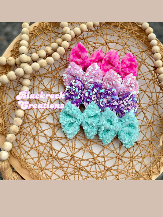 Sequins bows