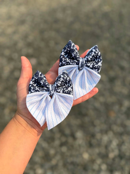 notebook pattern bows