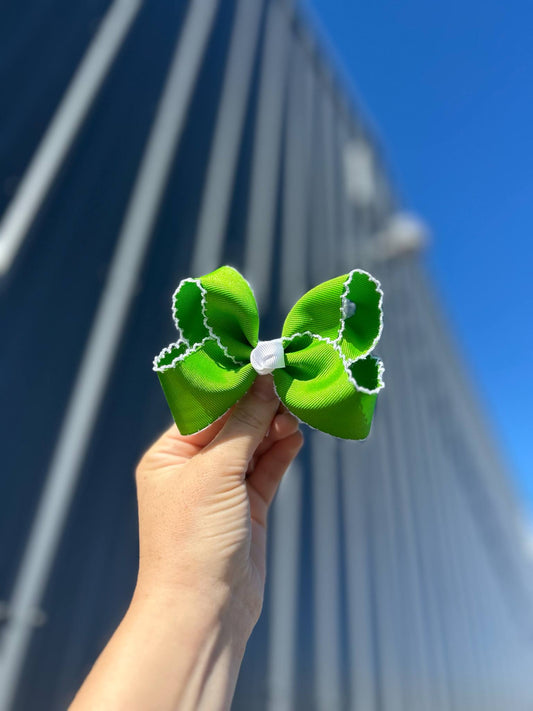 Green moon stitch ribbon bow