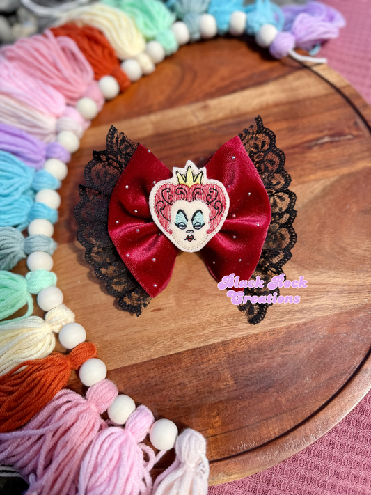 Villain bows