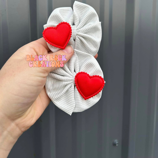 white glitter rib hearts bow - valentines day